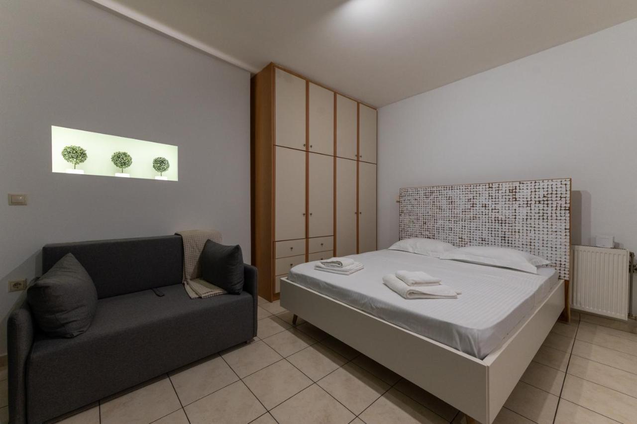Casa Isabella Apartment Kalamata Bagian luar foto